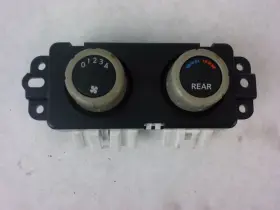 Armada NISSAN Audio Radio Control Rear Infiniti #2