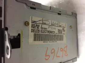 10318441 OLDSMOBILE Radio Receiver Cd Cassette Player Olds #2