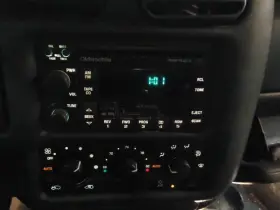 638-01318 OLDSMOBILE Audio Radio Bravada
