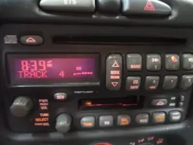638-01466A PONTIAC Audio Radio Am