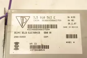 7L5910563E PORSCHE Sirius Receiver Satellite Cayenne #3