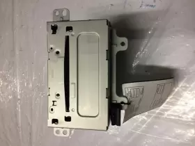 20925088 SAAB Radio Receiver Cd Player Option Uye Chevy Cruze