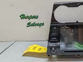 638-12797 SUBARU Audio Radio Display Receiver Forester #2