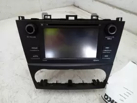 638-73616 SUBARU Cd Player Radio Receiver Impreza