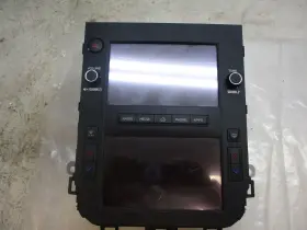 469700-7333 SUBARU Crosstrek Climate Radio Control Panel
