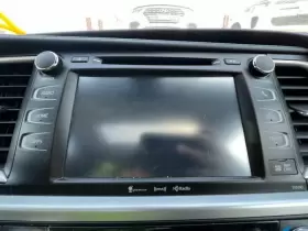 638-10118 TOYOTA Audio Radio Display Receiver Highlander