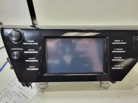 638-11147 TOYOTA Radio Receiver Am Fm Bezel Camry #2