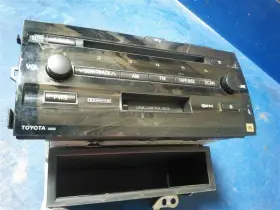 638-58422 TOYOTA Audio Radio Receiver Cd Cassette Prius