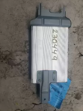 638-58871 TOYOTA Audio Radio Amplifier Avalon #2