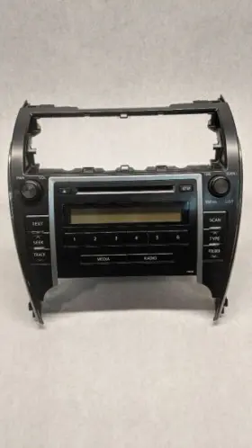 638-59303 TOYOTA Audio Radio Display Receiver Am Fm Cd Camry #2