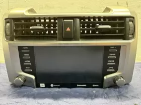 638-UNK TOYOTA Runner Radio Receiver Display Screen