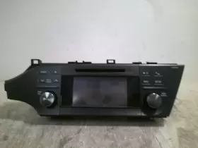 72174 TOYOTA Am Fm Cd Radio Receiver Display Bezel Avalon