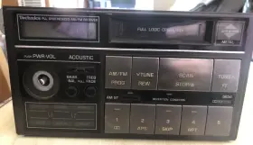 86120-22800 TOYOTA Cressida Am Fm Radio Receiver Tape Player