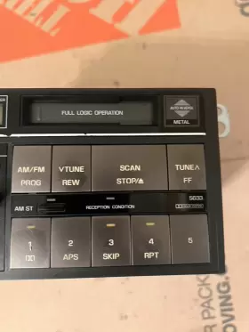 86120-2A012 TOYOTA Cressida Am Fm Radio Receiver Tape Player #3