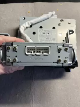 86120-33030 TOYOTA Runner Radio Stereo Amp #2