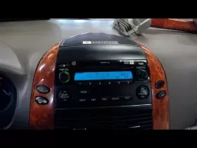 P1820 TOYOTA Audio Radio Receiver Dash Cd Sienna