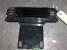638-50520 VOLVO Audio Radio Display Heat Ac #2