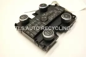 638-52205 VOLVO Radio Temperature Control C30 #3
