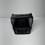 2017 2018 Hyundai Santa Fe Radio Receiver 7" Screen Swb Sport 961604z0004x. Fixed Price $125.00.