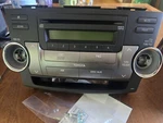 Radio Control Unit-am Fm Cd Player Reman Fits 2008 Toyota Highlander. Fixed Price $50.00.