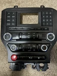 Oem Ford Mustang Radio Temp Control Face Fr3t-18e243-bc. Fixed Price $75.00.