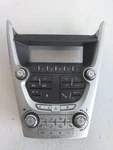 2010-2011 Chevy Equinox Radio Control Panel Opt Uye W/heated Seats Ka1. Fixed Price $100.00.