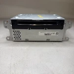 Audio Equipment Radio Receiver Am-fm-cd-mp3 2011 Lincoln Mkx Oem #8927. Fixed Price $43.00.