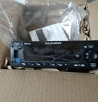 Mack Heavy Duty Am / Fm Wb Dea710 Radio With Front Panel Usb Port Pp107223. Fixed Price $249.00.